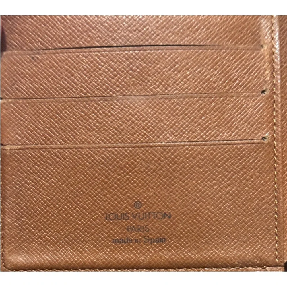 Louis Vuitton Monogram Canvas Bifold Wallet with Coin Pocket CA0958 Spain